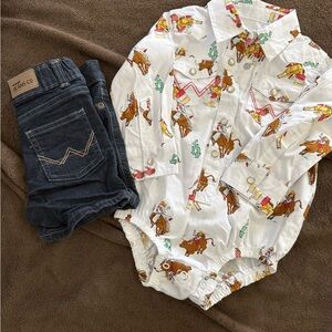 Wrangler White Cowboy Print Baby Romper